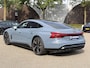 Audi e-Tron GT GT 93 kWh 4WD VAN: 56.900,- VOOR: 53.877,- UW HERSTVOORDEEL: 3.023,- EURO | CARBON PAKKET | STOEL VENTILATIE EN VERWARMING | PANORAMDAK | B&O GELUID | HEAD UP | LUCHTVERING ETC .