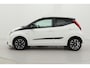 Toyota Aygo 1.0 VVT-i x-cite ultimate | Apple Carplay / Android Auto | Clima | Camera | 15 inch | Privacy glas | Bluetooth | DAB