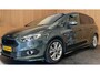 Ford S-Max 1.5 ST-Line 7-PERSOONS|NIEUWE MOTOR|AFN.TREKHAAK|STOEL+STUURVERW|CAMERA|CARPLAY|1/2 LEDER/ALCANTARA|MEMORY|CRUISE+CLIMA