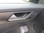 Volkswagen T-Roc 1.5 TSI Style km 104301 Camera navigatie trekhaak sportvelgen zeer mooie complete auto verkoop in opdracht
