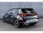 CUPRA Leon 1.5 TSI e-Hybrid Business | Plug-in Hybrid (PHEV) | Achteruitrijcamera | Parkeersensoren | Matrix-LED Koplampen | Keyless Entry | Stoelverwarming | Cruise Control Adaptief | Dodehoekdetectie | Navigatie | Apple Carplay | Android Auto