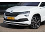 Skoda Karoq 1.5 TSI ACT Sportline | El. Trekhaak | ACC | 19" | Camera | Stoel-stuurverw.