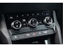 Skoda Karoq 1.5 TSI ACT Sportline | El. Trekhaak | ACC | 19" | Camera | Stoel-stuurverw.