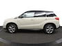 Suzuki Vitara 1.6 Exclusive | Climate control | Cruise control | Camera | Stoelverwarming | Trekhaakl afn.| Apple carplay, Android auto |