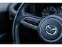 Mazda 3 2.0 e-SkyActiv-X M Hybrid 180 Luxury | Wit Lederen Bekleding | Head-up Display | 360 Graden Camera | Parkeersensoren | Lichtmetalen Velgen 18 inch | Keyless Entry | Stoelverwarming | LED Koplampen | Cruise Control Adaptief | Dodehoekdetectie | Navigatie | Apple Carplay | Android Auto