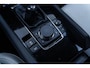 Mazda 3 2.0 e-SkyActiv-X M Hybrid 180 Luxury | Wit Lederen Bekleding | Head-up Display | 360 Graden Camera | Parkeersensoren | Lichtmetalen Velgen 18 inch | Keyless Entry | Stoelverwarming | LED Koplampen | Cruise Control Adaptief | Dodehoekdetectie | Navigatie | Apple Carplay | Android Auto