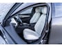 Mazda 3 2.0 e-SkyActiv-X M Hybrid 180 Luxury | Wit Lederen Bekleding | Head-up Display | 360 Graden Camera | Parkeersensoren | Lichtmetalen Velgen 18 inch | Keyless Entry | Stoelverwarming | LED Koplampen | Cruise Control Adaptief | Dodehoekdetectie | Navigatie | Apple Carplay | Android Auto