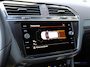 Volkswagen Tiguan 1.4 TSI eHybrid | R-Line Business+ | El. Pano Dak | Park Assist | Matrix LED | Apple Car Play/Android Auto | Winter Pakket | Top Comfort Stoelen | Trekhaak | Buitenspiegels in Kleur