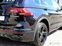 Volkswagen Tiguan 1.4 TSI eHybrid | R-Line Business+ | El. Pano Dak | Park Assist | Matrix LED | Apple Car Play/Android Auto | Winter Pakket | Top Comfort Stoelen | Trekhaak | Buitenspiegels in Kleur