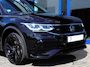 Volkswagen Tiguan 1.4 TSI eHybrid | R-Line Business+ | El. Pano Dak | Park Assist | Matrix LED | Apple Car Play/Android Auto | Winter Pakket | Top Comfort Stoelen | Trekhaak | Buitenspiegels in Kleur