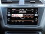 Volkswagen Tiguan 1.4 TSI eHybrid | R-Line Business+ | El. Pano Dak | Park Assist | Matrix LED | Apple Car Play/Android Auto | Winter Pakket | Top Comfort Stoelen | Trekhaak | Buitenspiegels in Kleur