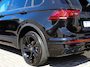 Volkswagen Tiguan 1.4 TSI eHybrid | R-Line Business+ | El. Pano Dak | Park Assist | Matrix LED | Apple Car Play/Android Auto | Winter Pakket | Top Comfort Stoelen | Trekhaak | Buitenspiegels in Kleur