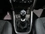 Suzuki Vitara 1.4 Boosterjet Style Smart Hybrid - Afneembare trekhaak - Dodehoek - Navi - Sensoren