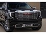 GMC Sierra DENALI | All-In Prijs | 6,2 V8 Full Option €79950,- excl | De Meest Luxe Pick-Up in zijn Klasse | Comfortabele Dubbele Cabine met Royale 5 Zitplaatsen | BPM vrij | Nu Leverbaar uit Voorraad | Voorraad Nr 2058 | De specialist in Amerikaanse pick‑ups in Nederland en Europa.