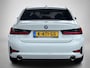 BMW 3-Serie 320i High Executive (Goed OndH, Navi Pro, StoelV, PDC V+A, Climate Con, Cruise Con, Etc)