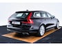 Volvo V90 2.0 T5 Inscription Panoramadak - Luchtvering - Adaptieve Cruise Control - Head up - Harman Kardon - Stoelverwarming voor/achter - Stuurwielverwarming - Visual Park Assist - Drive Mode Settings -
