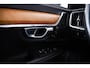 Volvo V90 2.0 T5 Inscription Panoramadak - Luchtvering - Adaptieve Cruise Control - Head up - Harman Kardon - Stoelverwarming voor/achter - Stuurwielverwarming - Visual Park Assist - Drive Mode Settings -