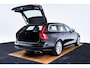 Volvo V90 2.0 T5 Inscription Panoramadak - Luchtvering - Adaptieve Cruise Control - Head up - Harman Kardon - Stoelverwarming voor/achter - Stuurwielverwarming - Visual Park Assist - Drive Mode Settings -
