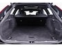Volvo V90 2.0 T5 Inscription Panoramadak - Luchtvering - Adaptieve Cruise Control - Head up - Harman Kardon - Stoelverwarming voor/achter - Stuurwielverwarming - Visual Park Assist - Drive Mode Settings -