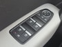 Renault Captur 1.3 TCe 140 Intens / Afn. Trekhaak / 1e Eigenaar / Adaptief Cruise Control / Stoel- Stuur & Voorruit Verwarming / Achteruitrijcamera / Apple Carplay & Android Auto / Navigatie / Climate Control /