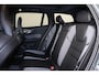 Volvo V60 T6 Recharge AWD Plus Dark - Panorama/schuifdak - IntelliSafe Assist & Surround - 360º Camera - Harman/Kardon audio - Verwarmde voorstoelen, stuur & achterbank - Parkeersensoren voor & achter - Elektr. bedienb. voorstoelen met geheugen - Head up display - Extra getint glas - 19' LMV