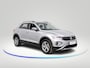 Volkswagen T-Roc 1.5 TSI Life 75 Edition 150 pk Automaat | Navigatie | Trekhaak | Parkeersensoren (Park assist) | Achteruitrijcamera | Adaptieve cruise control | Lane assist | Apple carplay / Android auto |