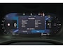 Volvo XC60 T6 Recharge AWD Ultra Black Edition - Luchtvering - Panorama/schuifdak - IntelliSafe Assist & Surround - 360º Camera - Harman/Kardon audio - Adaptieve LED koplampen - Verwarmde voorstoelen, stuur & achterbank - Parkeersensoren voor & achter - Elektr. bedienb. voorstoelen met geheugen - Head up display - Draadloze tel. lader - Extra getint glas - Inklapbare trekhaak - 21' LMV