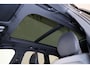 Volvo XC60 T6 Recharge AWD Ultra Black Edition - Luchtvering - Panorama/schuifdak - IntelliSafe Assist & Surround - 360º Camera - Harman/Kardon audio - Adaptieve LED koplampen - Verwarmde voorstoelen, stuur & achterbank - Parkeersensoren voor & achter - Elektr. bedienb. voorstoelen met geheugen - Head up display - Draadloze tel. lader - Extra getint glas - Inklapbare trekhaak - 21' LMV
