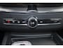 Volvo XC60 T6 Recharge AWD Ultra Black Edition - Luchtvering - Panorama/schuifdak - IntelliSafe Assist & Surround - 360º Camera - Harman/Kardon audio - Adaptieve LED koplampen - Verwarmde voorstoelen, stuur & achterbank - Parkeersensoren voor & achter - Elektr. bedienb. voorstoelen met geheugen - Head up display - Draadloze tel. lader - Extra getint glas - Inklapbare trekhaak - 21' LMV