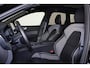Volvo XC60 T6 Recharge AWD Ultra Black Edition - Luchtvering - Panorama/schuifdak - IntelliSafe Assist & Surround - 360º Camera - Harman/Kardon audio - Adaptieve LED koplampen - Verwarmde voorstoelen, stuur & achterbank - Parkeersensoren voor & achter - Elektr. bedienb. voorstoelen met geheugen - Head up display - Draadloze tel. lader - Extra getint glas - Inklapbare trekhaak - 21' LMV