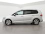 Volkswagen Touran 1.5 TSI 150 PK DSG AUT. 7-PERS HIGHLINE + TREKHAAK | ADAPTIVE CRUISE | MASSAGE | CAMERA | STOELVERW.