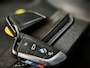 BMW 3-Serie Touring 330e Business Edition Plus | ZWARTE HEMEL | WEGKLAPBARE TREKHAAK | NAVI PROF | SPORTSEATS