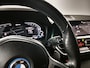 BMW 3-Serie Touring 330e Business Edition Plus | ZWARTE HEMEL | WEGKLAPBARE TREKHAAK | NAVI PROF | SPORTSEATS