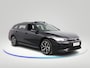 Volkswagen Passat Variant 1.5 eHybrid R-Line Edition 272 pk Automaat (DSG) | Verlengde garantie | Navigatie | Panoramadak | Trekhaak (wegklapbaar) | Lederen bekleding | Rondomzicht camera | Stoelverwarming/ventilatie | R-Line |
