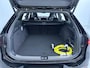 Volkswagen Passat Variant 1.5 eHybrid R-Line Edition 272 pk Automaat (DSG) | Verlengde garantie | Navigatie | Panoramadak | Trekhaak (wegklapbaar) | Lederen bekleding | Rondomzicht camera | Stoelverwarming/ventilatie | R-Line |