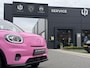 Leapmotor T03 Design 37.3 kWh 95PK Automaat Roze Wrap, Navigatie, Camera achter, Parkeerhulp achter, Audio, Keyless Start, Lichtmetalen velgen