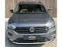 Volkswagen T-Roc 1.5 TSI Sport PANO | KEYLESS | ACC | BLACKSTYLE | LANEASSIST