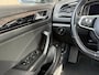 Volkswagen T-Roc 1.5 TSI Sport PANO | KEYLESS | ACC | BLACKSTYLE | LANEASSIST