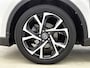 Toyota C-HR / C-HR+ 1.8 Hybrid Bi-Tone | Dealer onderhouden | Navigatie | Stoelverwarming | Climate control | Cruise Control Adaptive | DAB | Achteruitrijcamera |