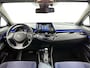 Toyota C-HR / C-HR+ 1.8 Hybrid Bi-Tone | Dealer onderhouden | Navigatie | Stoelverwarming | Climate control | Cruise Control Adaptive | DAB | Achteruitrijcamera |