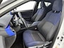 Toyota C-HR / C-HR+ 1.8 Hybrid Bi-Tone | Dealer onderhouden | Navigatie | Stoelverwarming | Climate control | Cruise Control Adaptive | DAB | Achteruitrijcamera |