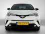 Toyota C-HR / C-HR+ 1.8 Hybrid Bi-Tone | Dealer onderhouden | Navigatie | Stoelverwarming | Climate control | Cruise Control Adaptive | DAB | Achteruitrijcamera |