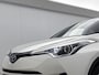 Toyota C-HR / C-HR+ 1.8 Hybrid Bi-Tone | Dealer onderhouden | Navigatie | Stoelverwarming | Climate control | Cruise Control Adaptive | DAB | Achteruitrijcamera |