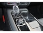 Volvo V60 T8 Recharge AWD Plus Dark - Panorama/schuifdak - IntelliSafe Assist & Surround - 360º Camera - Harman/Kardon audio - Verwarmde voorstoelen, stuur & achterbank - Parkeersensoren voor & achter - Elektr. bedienb. voorstoelen met geheugen - Head up display - Extra getint glas - Inklapbare trekhaak - 18' LMV