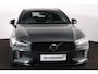 Volvo V60 T8 Recharge AWD Plus Dark - Panorama/schuifdak - IntelliSafe Assist & Surround - 360º Camera - Harman/Kardon audio - Verwarmde voorstoelen, stuur & achterbank - Parkeersensoren voor & achter - Elektr. bedienb. voorstoelen met geheugen - Head up display - Extra getint glas - Inklapbare trekhaak - 18' LMV