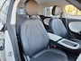 Dongfeng Box Premium Edition 42 kWh | Adaptieve Cruise Control | Elektrisch Verstelbare Bestuurdersstoel + Geheugen | Stoelverwarming Bestuurder | Stoelventilatie Bestuurder | Apple Carplay | Android Auto | Sfeerverlichting | Elektrisch Inklapbare Buitenspiegels