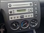 Ford Fiesta 1.4-16V Ghia / PDC / AIRCO