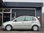 Ford Fiesta 1.4-16V Ghia / PDC / AIRCO
