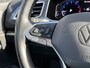 Volkswagen T-Roc 1.5 TSI Style - Massagestoel - IQ Light - Apple Carplay