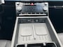 Hyundai Santa Fe 1.6 T-GDI 252pk PHEV Premium Plus 4WD 7p. | Elektrische trekhaak | Sidesteps | Premium Audio | Bestuurdersstoel met geheugen | Dodehoek detectie | Full-LED koplampen | Head-up display | Stoelventilatie | 360 graden camera